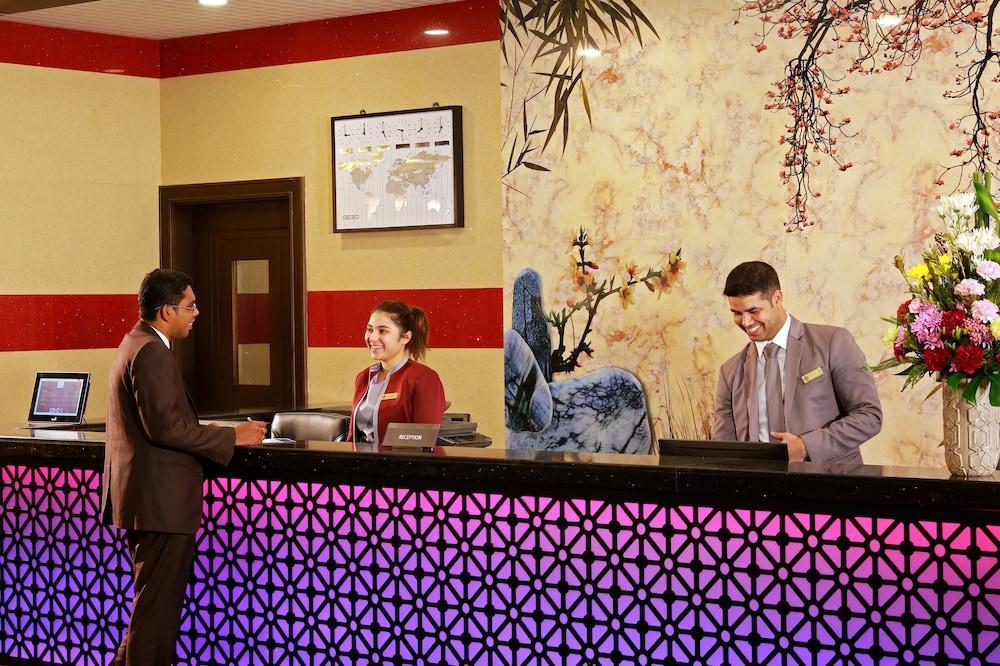 Park Regis Lotus Hotel Манама Екстериор снимка