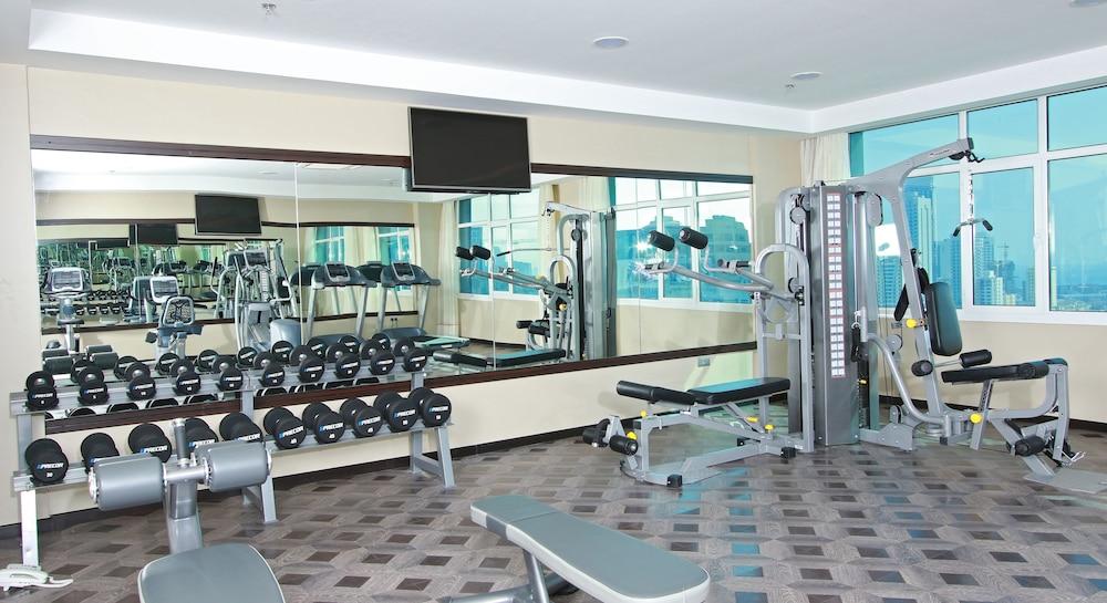Park Regis Lotus Hotel Манама Екстериор снимка
