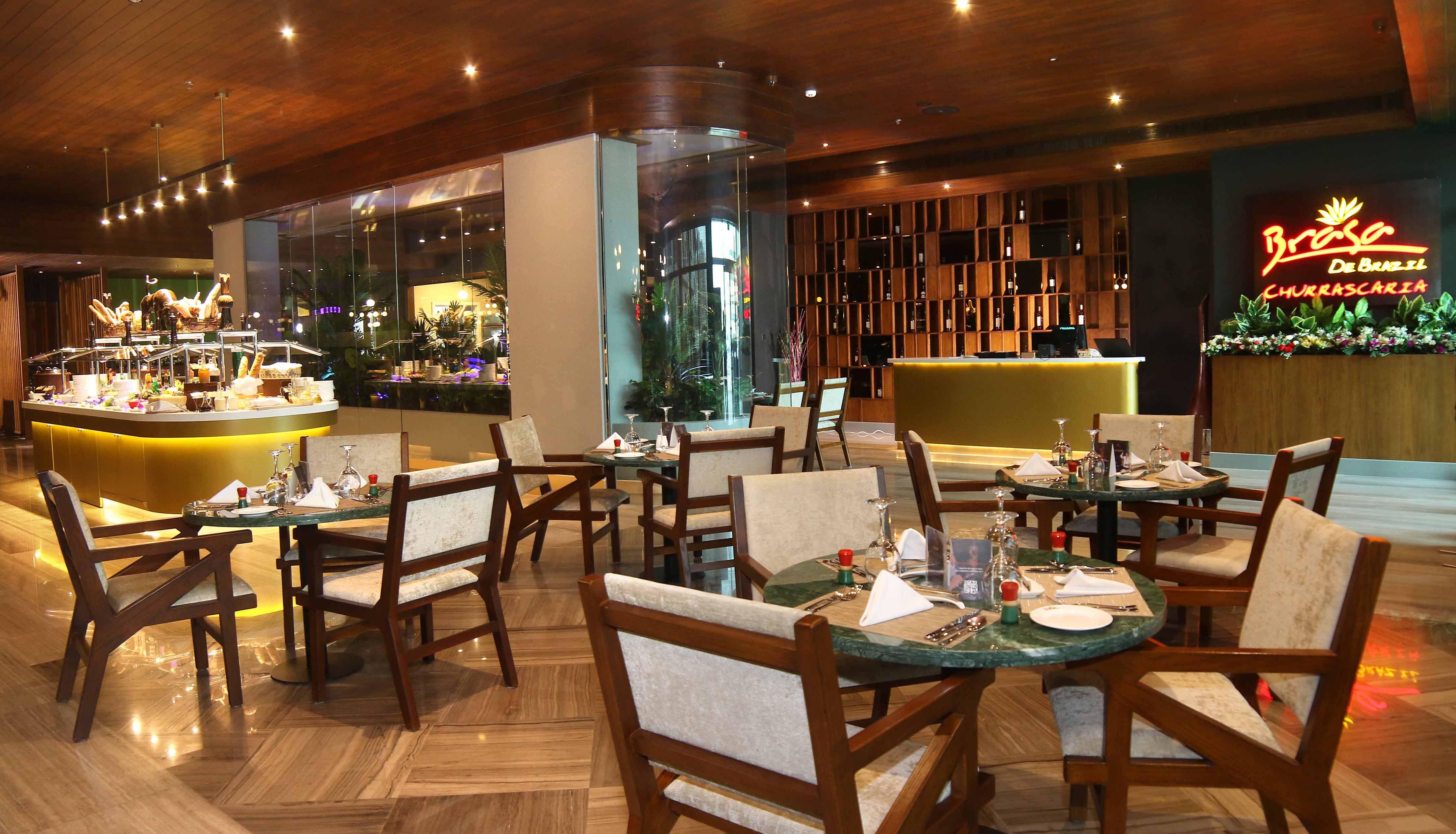 Park Regis Lotus Hotel Манама Екстериор снимка