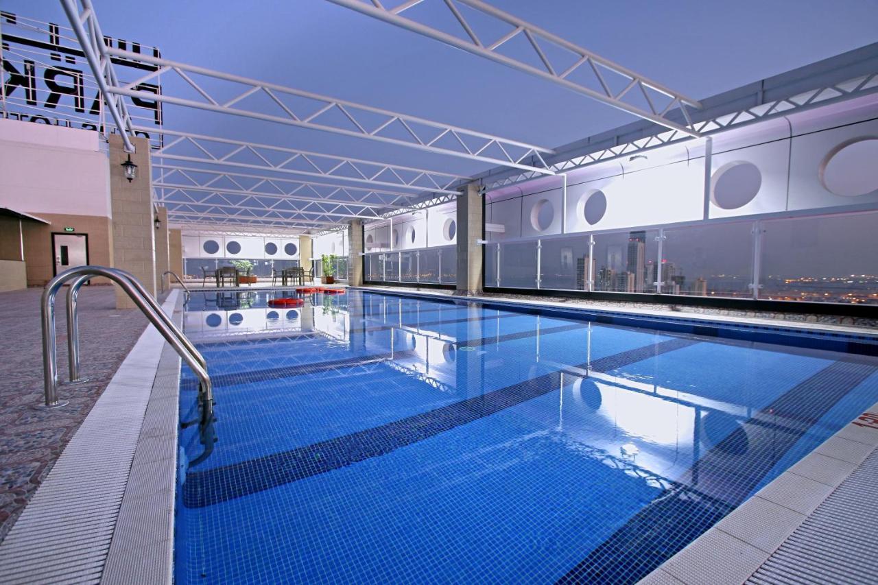 Park Regis Lotus Hotel Манама Екстериор снимка