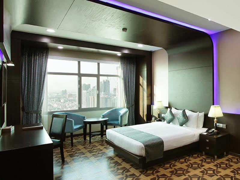 Park Regis Lotus Hotel Манама Екстериор снимка